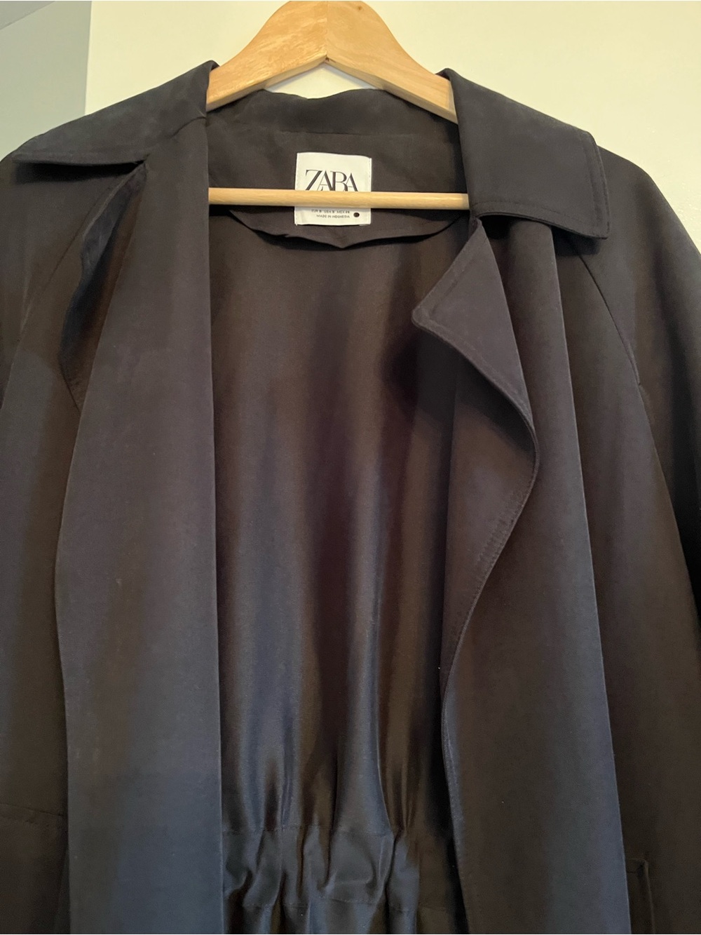 Zara Long Black Trench Coat - Picture 3 of 4